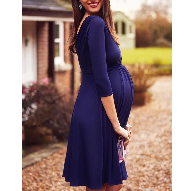 V Neck Maternity Dresses for Comfortable Breastfeeding - Pet and Family Living 