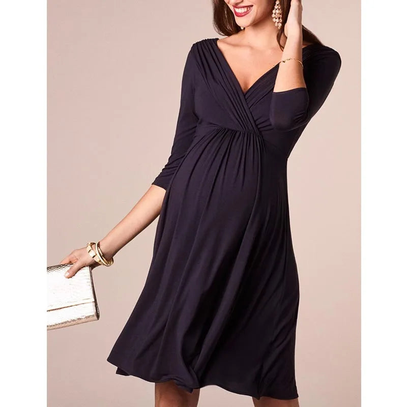 V Neck Maternity Dresses for Comfortable Breastfeeding - Pet and Family Living 